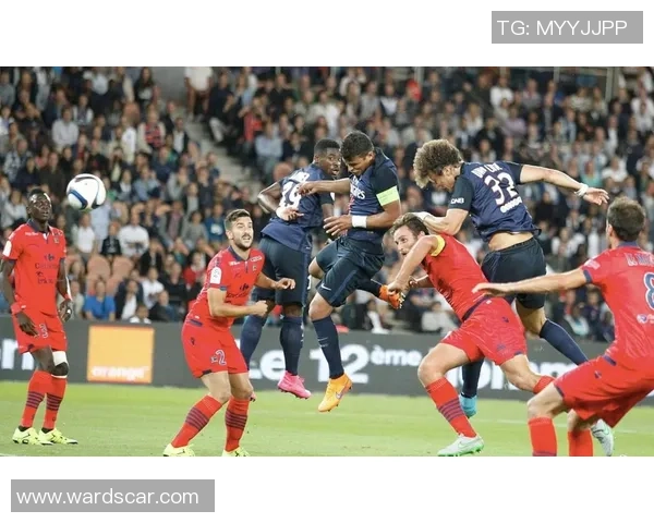 欧冠经典对决那不勒斯逆转本菲卡全场沸腾历史冷门再现